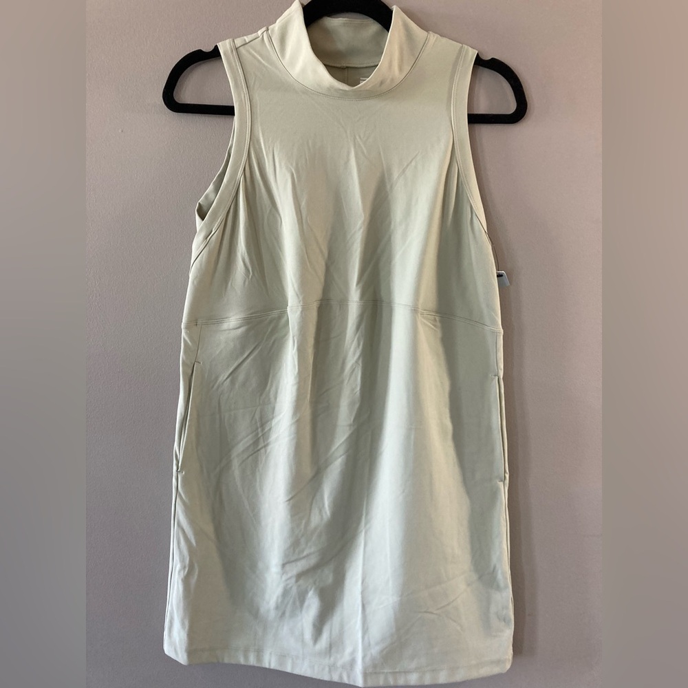 FLX NWOT women’s XS urban/commuter Sleeveless Pale Avocado Athletic Dress